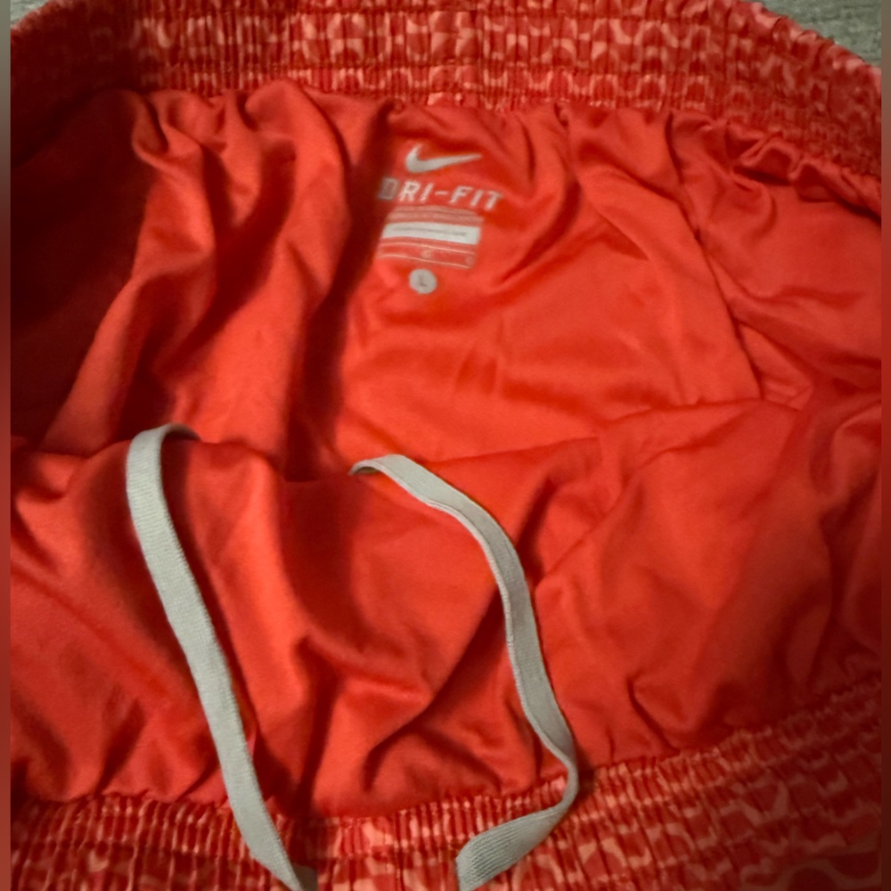 Nike Tempo Dri-FIT coral orange Athletic Shorts Large - Picture 3 of 4